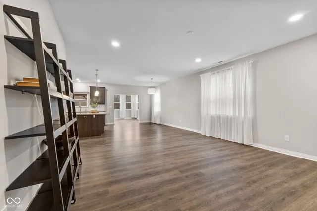 $350,000 | 6341 Stallion Way, Indianapolis, IN 46260