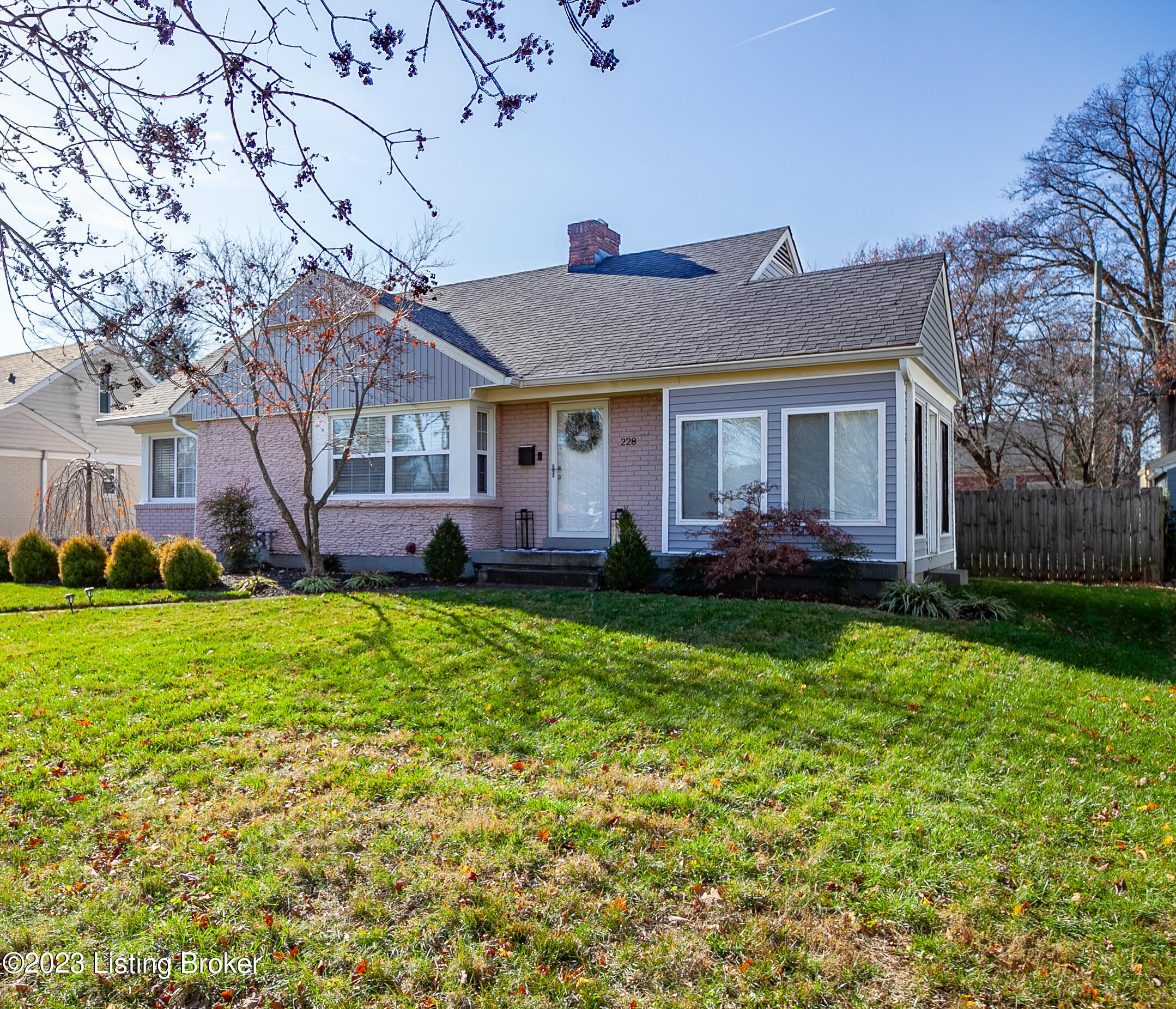 228 Hemingway Road Louisville, KY 40207 - Photo 1 of 26 _MG_9058-HDR