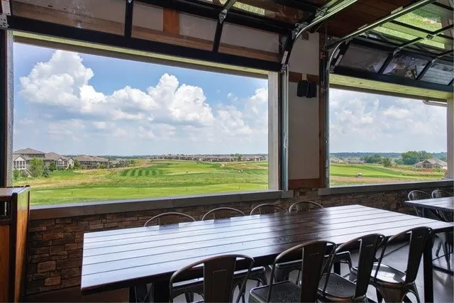 $399,950 | 707 Glenn Circle, Raymore, MO 64083