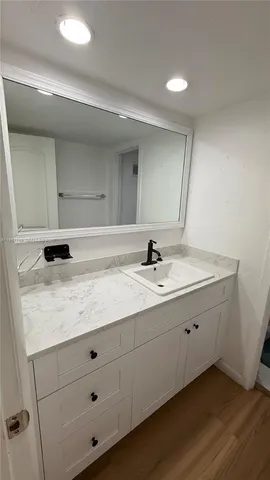 $2,300 | 10400 Southwest 108th Avenue, Unit A202, Miami, FL 33176