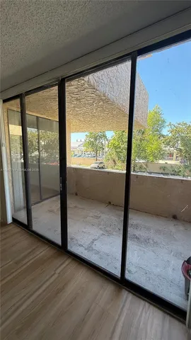 $2,300 | 10400 Southwest 108th Avenue, Unit A202, Miami, FL 33176