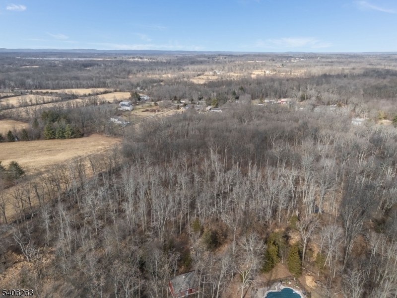 221 Old Croton Road Flemington, NJ 08822 - Photo 4 of 10