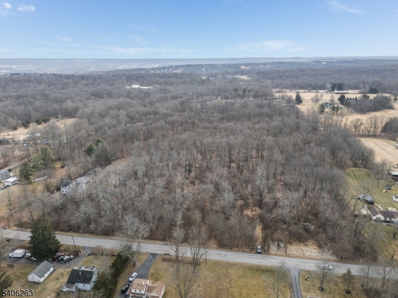 221 Old Croton Road Flemington, NJ 08822 - Photo 7 of 10