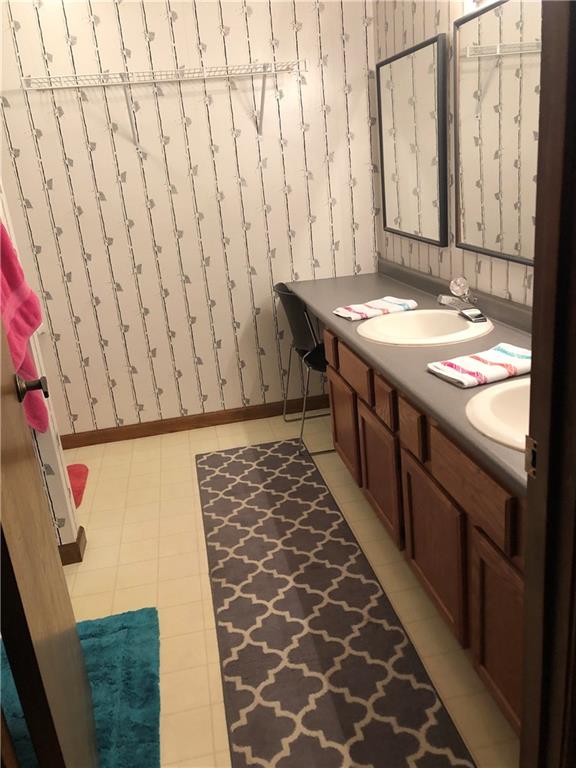 4721 East Base Road Columbus, IN 47201 - Photo 14 of 22 Gallery Image 14