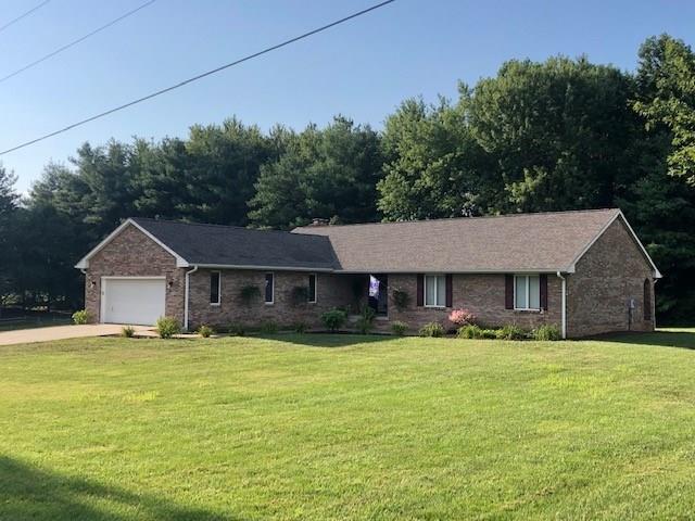 4721 East Base Road Columbus, IN 47201 - Photo 3 of 22 Gallery Image 3