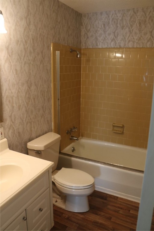 115 Newton Road Seneca, SC 29678 - Photo 17 of 24 Shared Bathroom