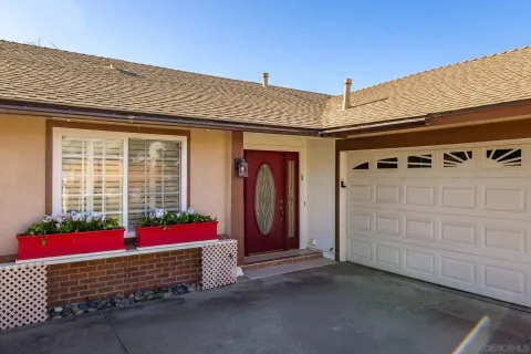 $770,000 | 2020 Gary Lane, Escondido, CA 92026