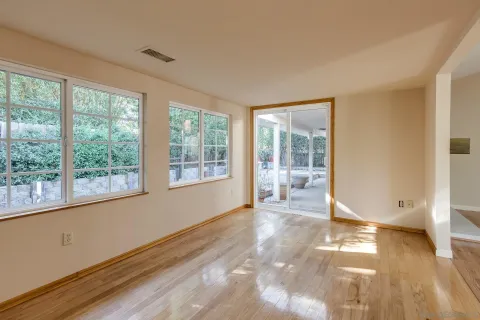 $770,000 | 2020 Gary Lane, Escondido, CA 92026
