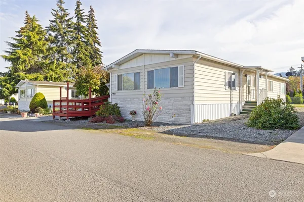 $89,000 | 39 Juniper Mobile Estate, Sequim, WA 98382