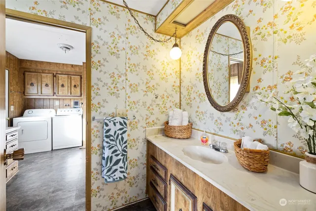 $99,000 | 39 Juniper Mobile Estate, Sequim, WA 98382