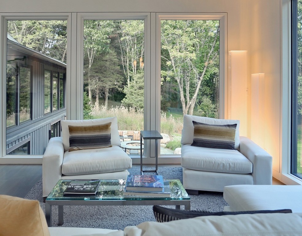 72 Old Farm Road Concord, MA 01742 - Photo 7 of 29 Gallery Image 7