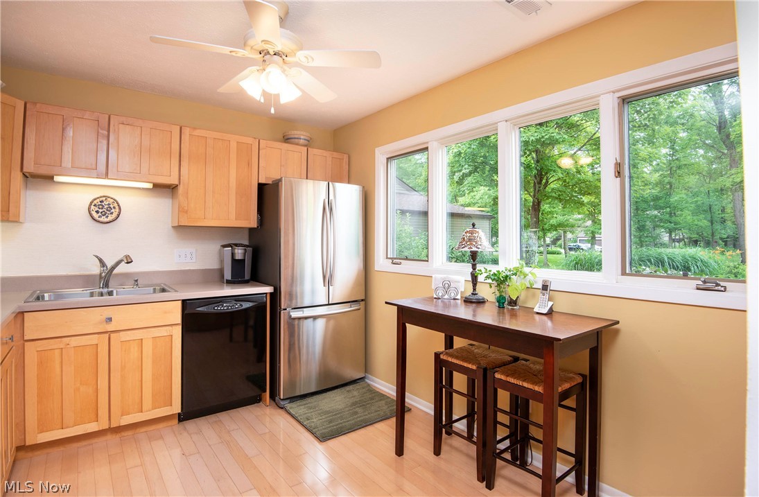 16575 Wren Road, Unit B Bainbridge, OH 44023 - Photo 3 of 20 Gallery Image 3
