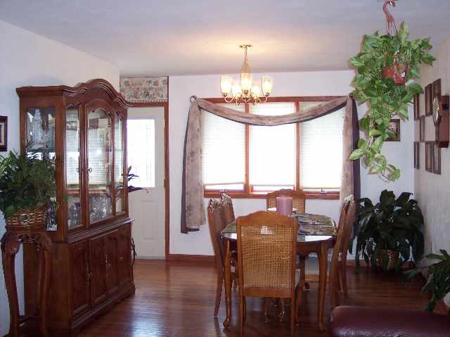 19206 Springfield Road Groveland, IL 61535 - Photo 3 of 9
