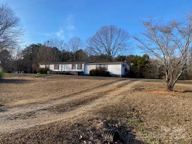 8577 Hagers Ferry Road Denver, NC 28037 - Photo 5 of 41 Gallery Image 5