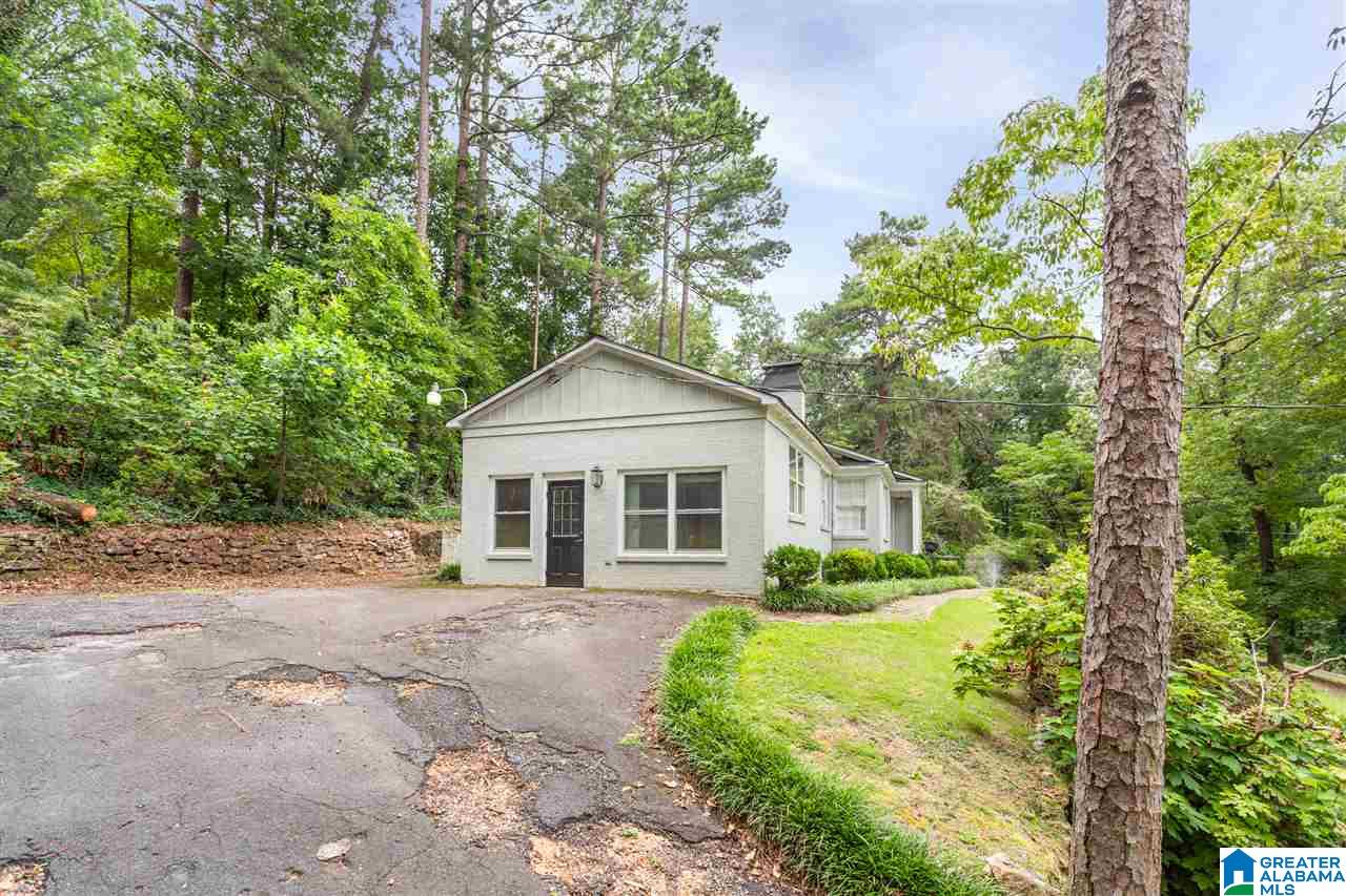 307 Wildwood Road Gadsden, AL 35901 - Photo 2 of 41