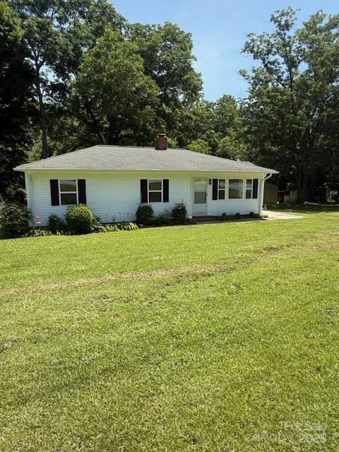 5949 Flat Creek Road Kershaw, SC 29067 - Photo 1 of 20 a house that has a outdoor space
