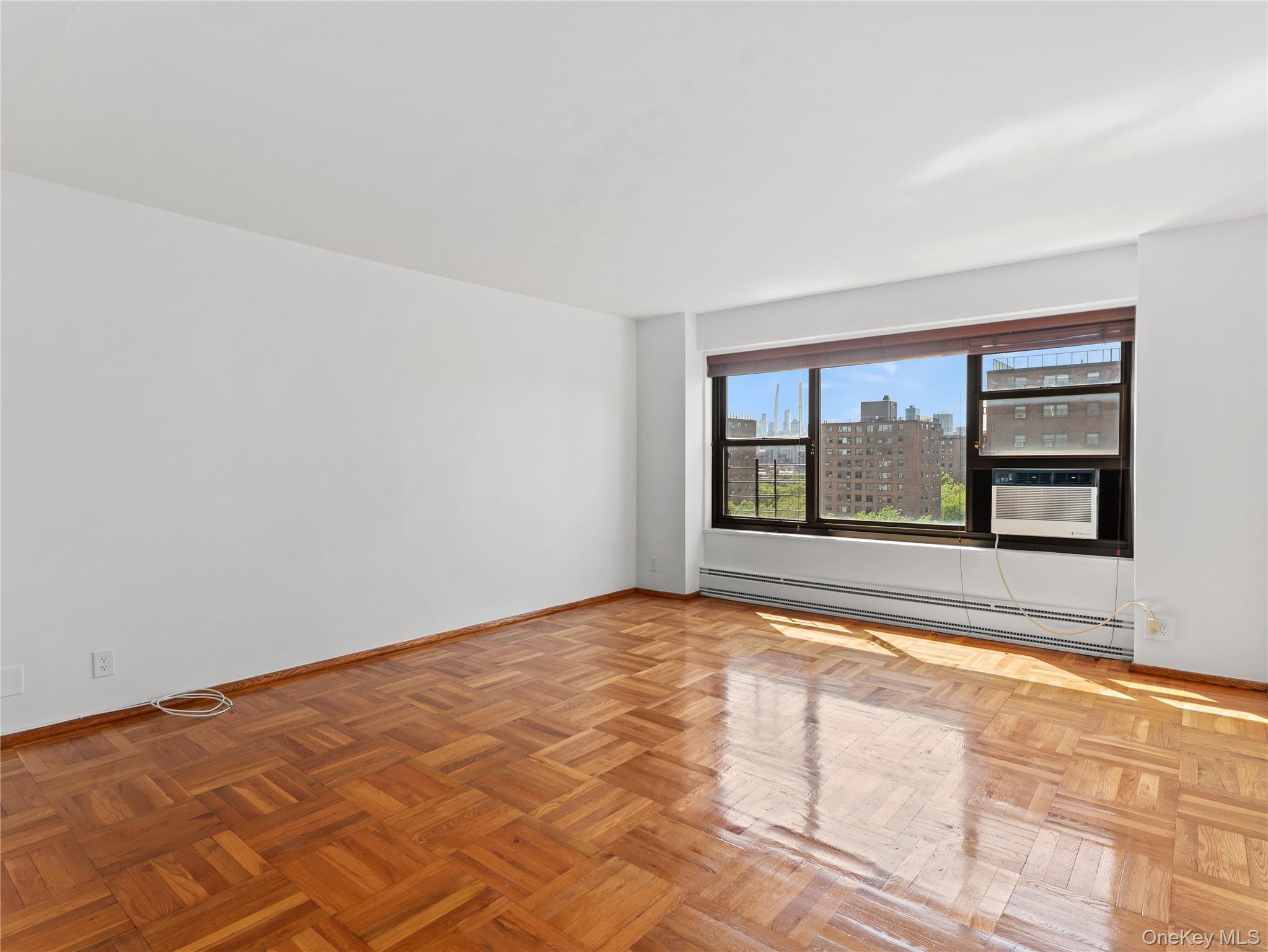 21-66 33rd Road, Unit 11B Queens, NY 11106 - Photo 4 of 20