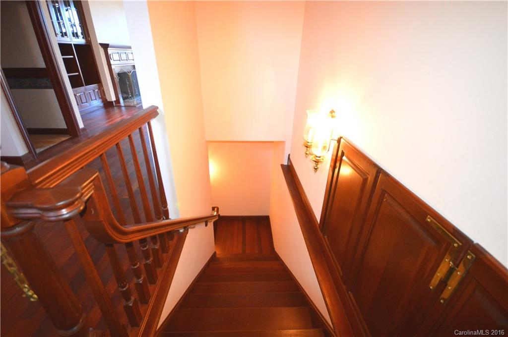 969 Hunting Country Road Tryon, NC 28782 - Photo 15 of 23 a view of an entryway