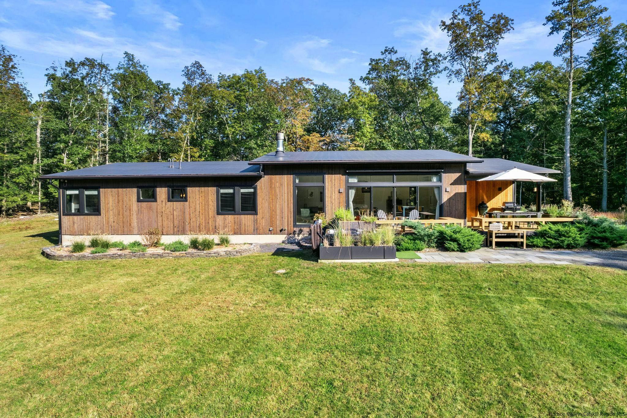 16 Stoll Road Saugerties, NY 12477 - Photo 1 of 28 Photo 1