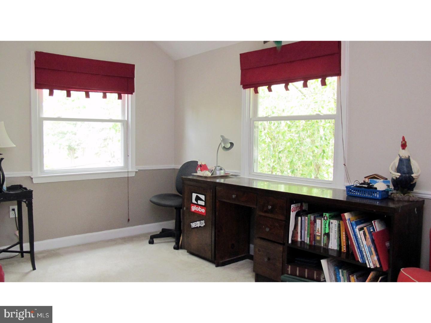 724 Hilltop Road Cinnaminson, NJ 08077 - Photo 21 of 25 Bedroom 3