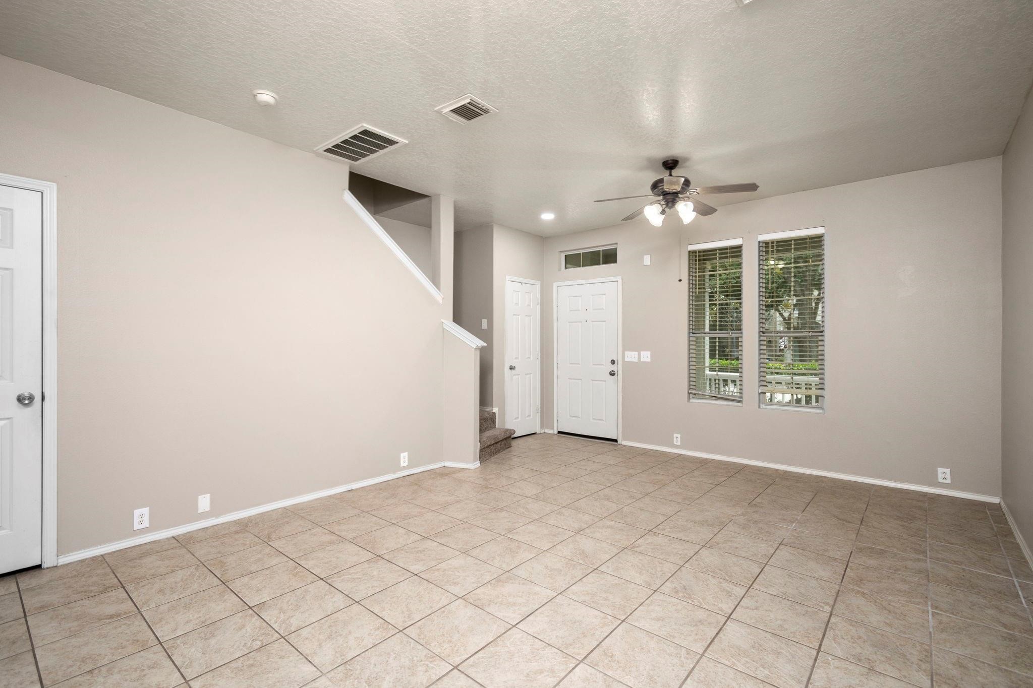 29706 Parliament Hills Drive Spring, TX 77386 - Photo 8 of 39