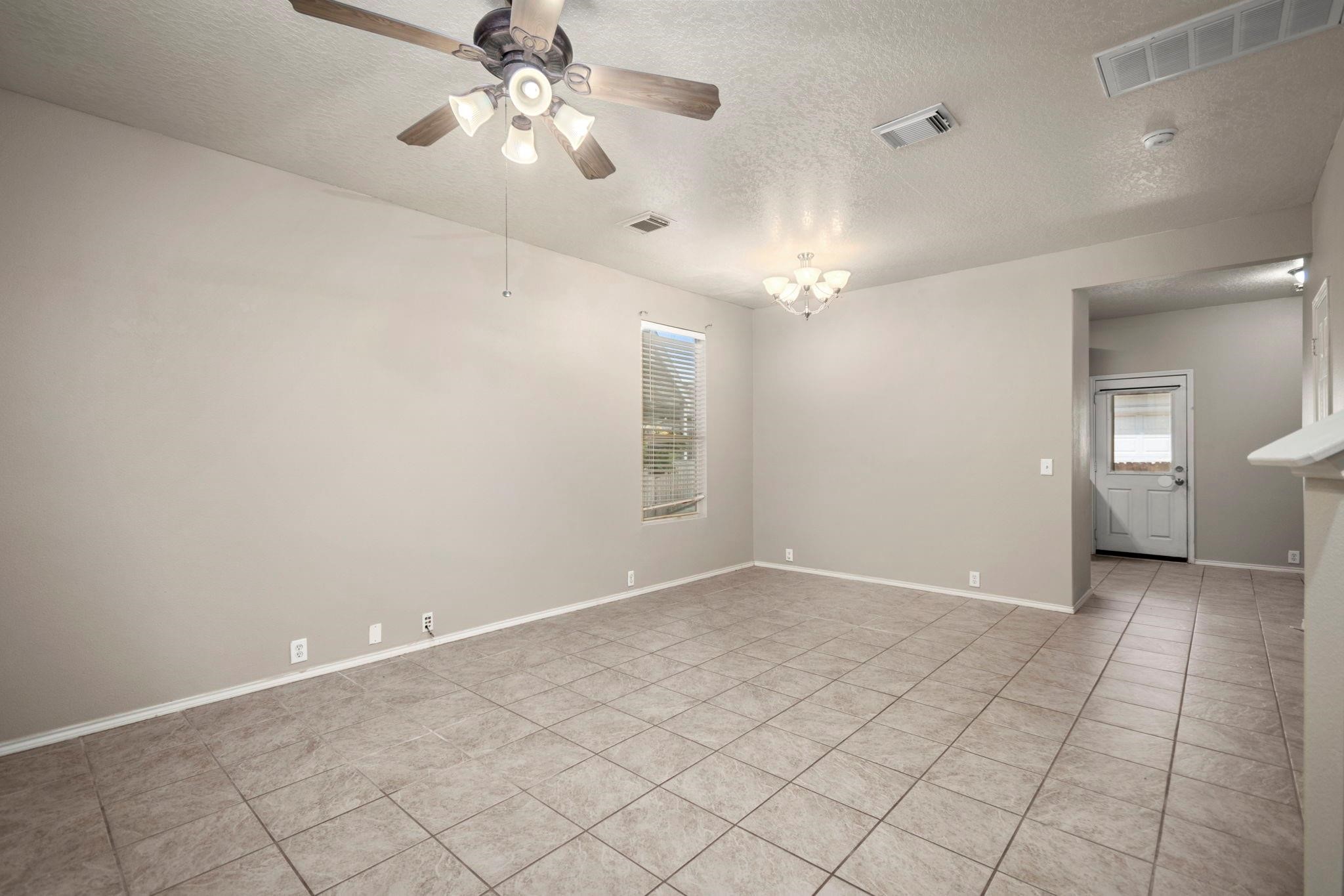 29706 Parliament Hills Drive Spring, TX 77386 - Photo 9 of 39