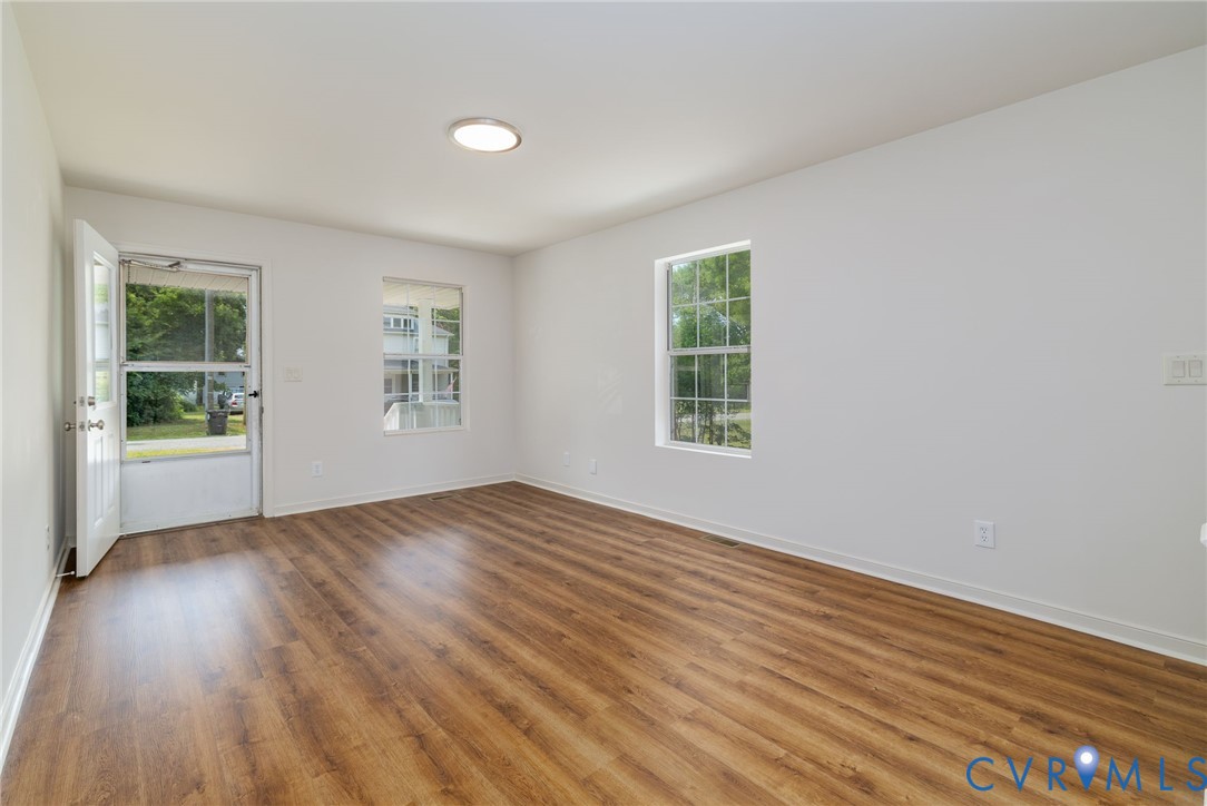 1820 10th Street Victoria, VA 23974 - Photo 6 of 35