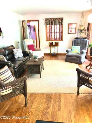 $369,000 | 607 Gansevoort Road, Moreau, NY 12803