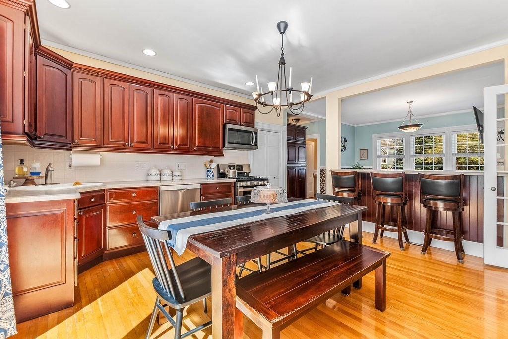 180 Walnut Street Dedham, MA 02026 - Photo 12 of 41