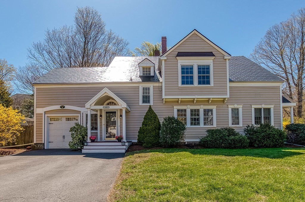 180 Walnut Street Dedham, MA 02026 - Photo 2 of 41