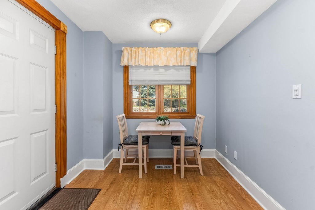180 Walnut Street Dedham, MA 02026 - Photo 30 of 41