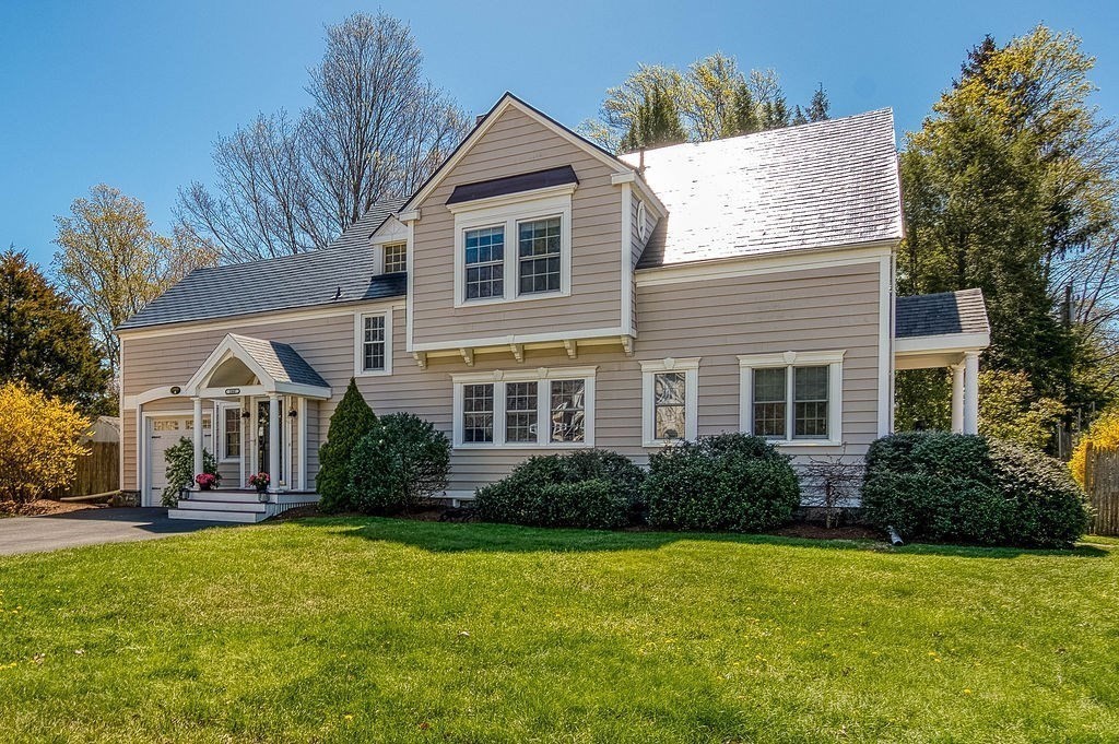180 Walnut Street Dedham, MA 02026 - Photo 3 of 41