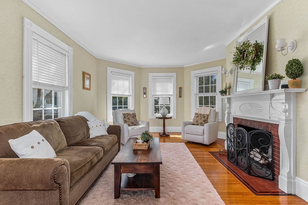 180 Walnut Street Dedham, MA 02026 - Photo 7 of 41