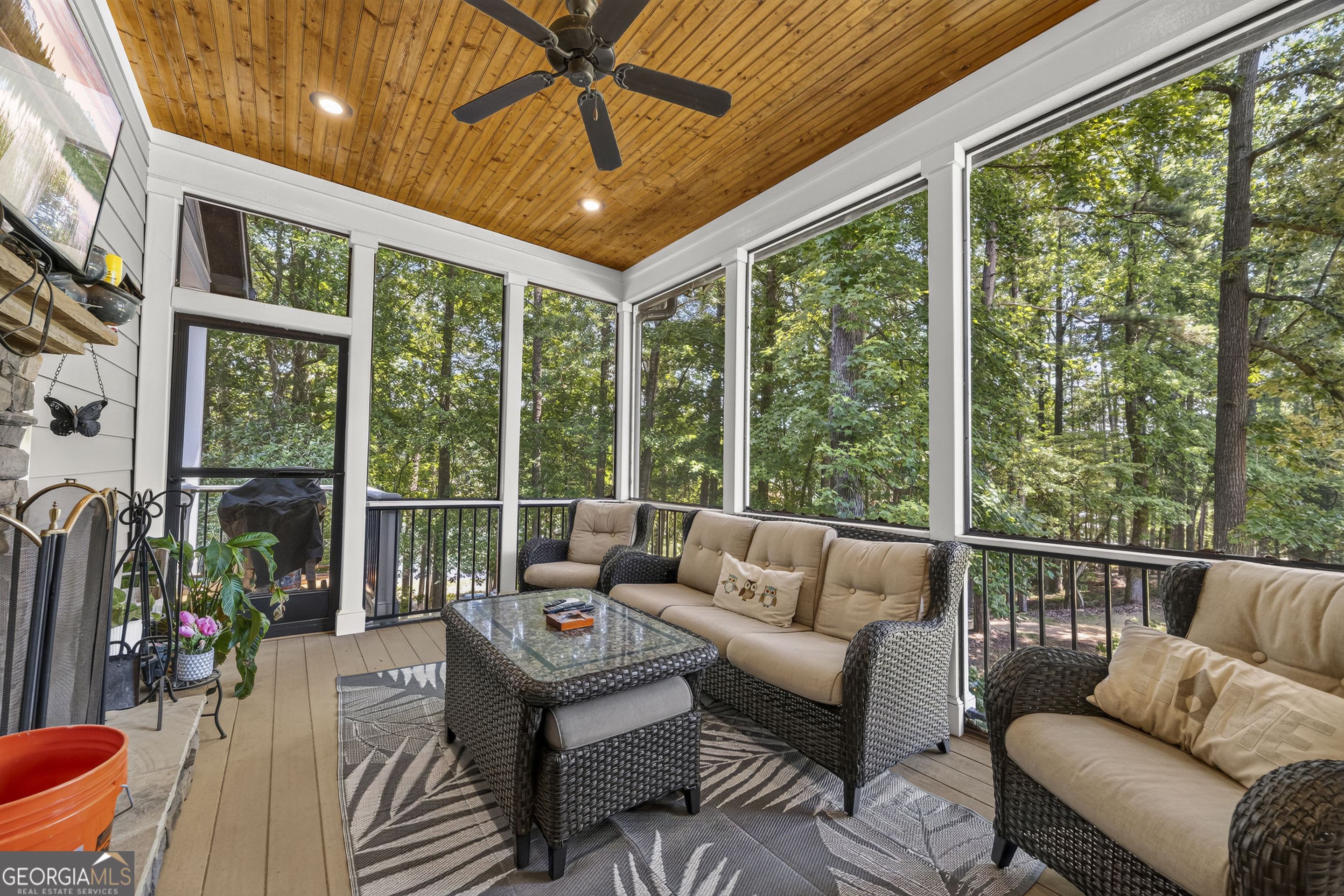 540 Capri Point Lavonia, GA 30553 - Photo 11 of 127