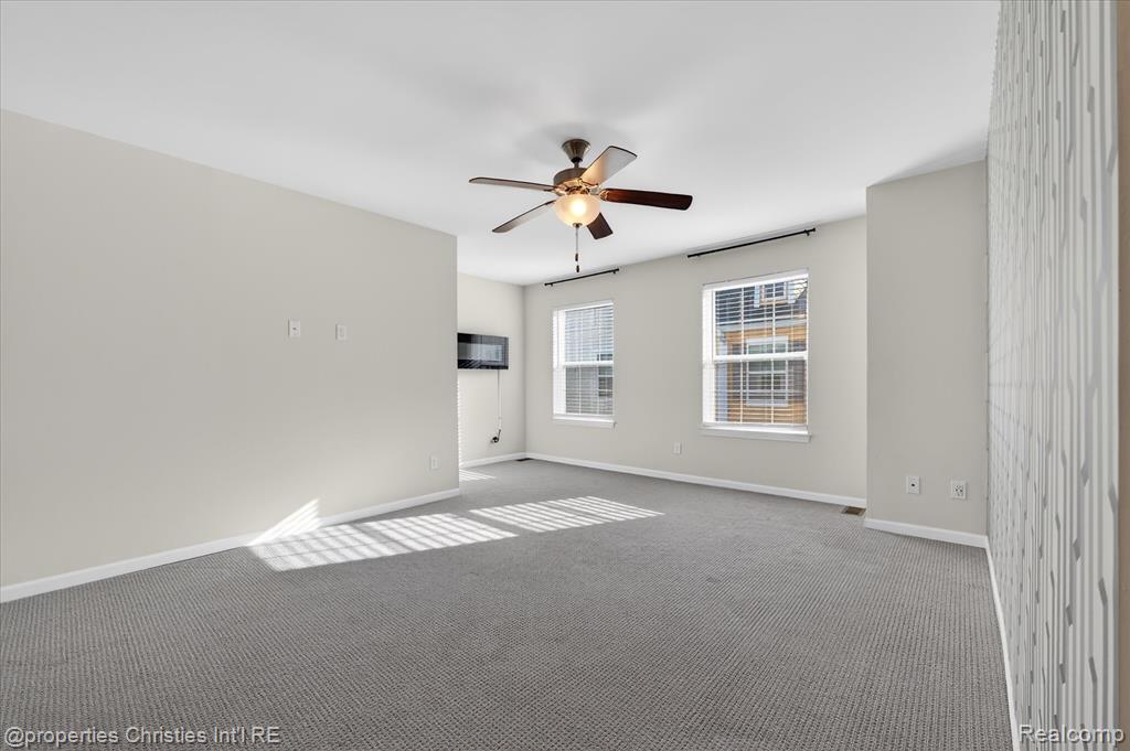 2683 Harvard Road Berkley, MI 48072 - Photo 27 of 60