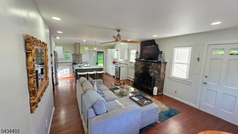 37 Grandview Avenue Oak Ridge, NJ 07438 - Photo 8 of 19