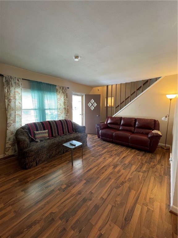 151 Malling Drive Rochester, NY 14621 - Photo 6 of 46