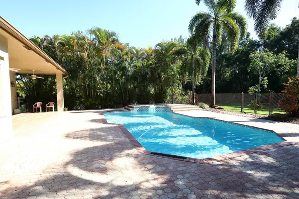 $1,265,000 | 5330 Southwest 199th Avenue, Pembroke Pines, FL 33332