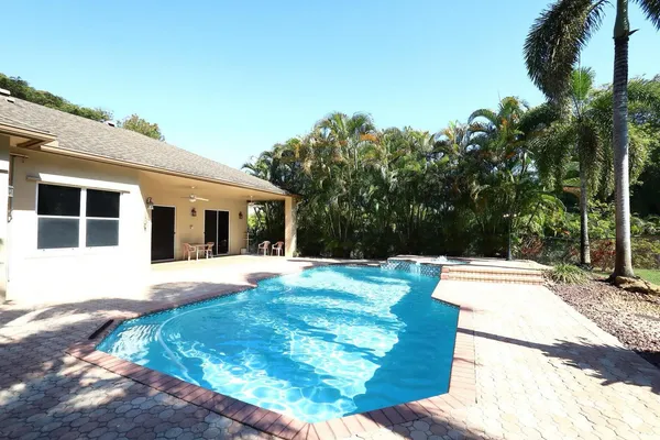 $1,265,000 | 5330 Southwest 199th Avenue, Pembroke Pines, FL 33332