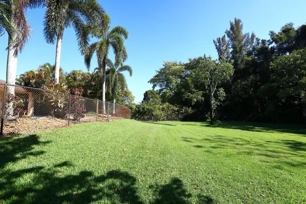 $1,265,000 | 5330 Southwest 199th Avenue, Pembroke Pines, FL 33332