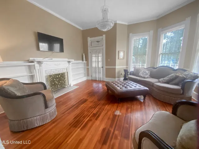 $245,000 | 102 West Myrtle Street, Magnolia, MS 39652