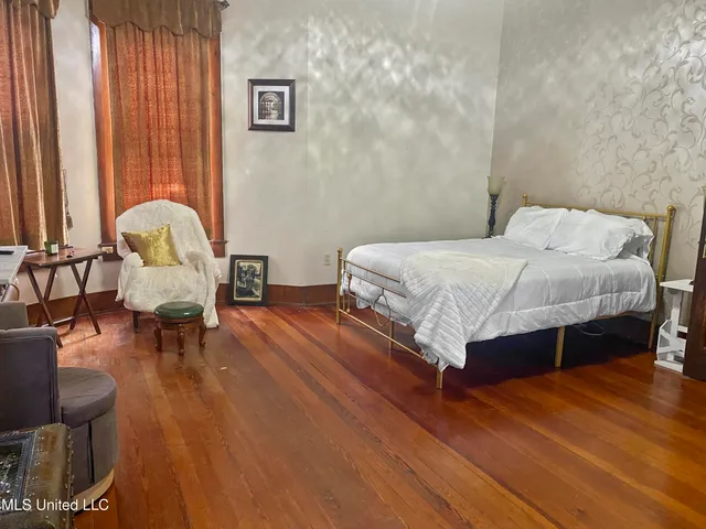 $245,000 | 102 West Myrtle Street, Magnolia, MS 39652