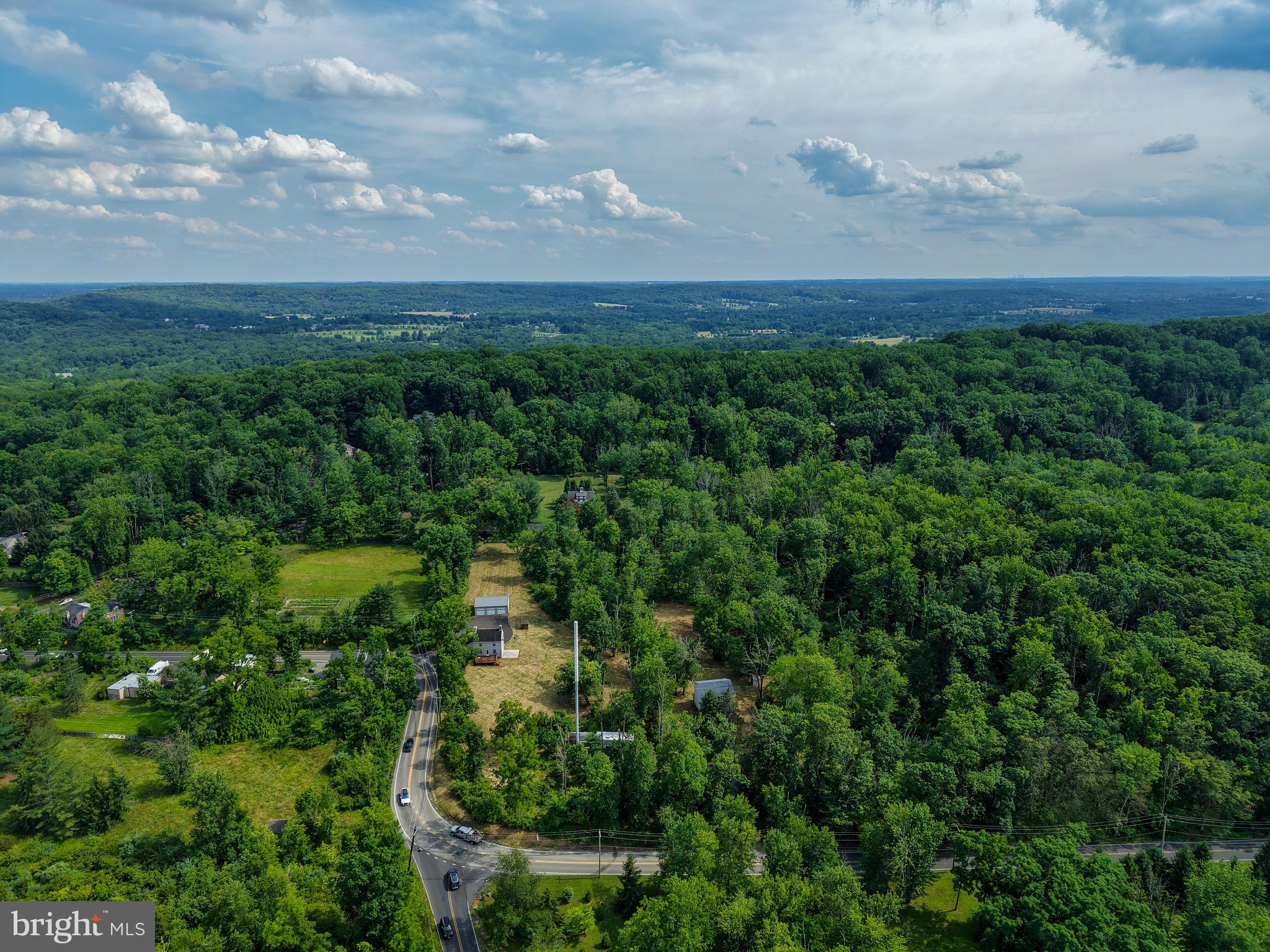 2015 Aquetong Road New Hope, PA 18938 - Photo 30 of 34