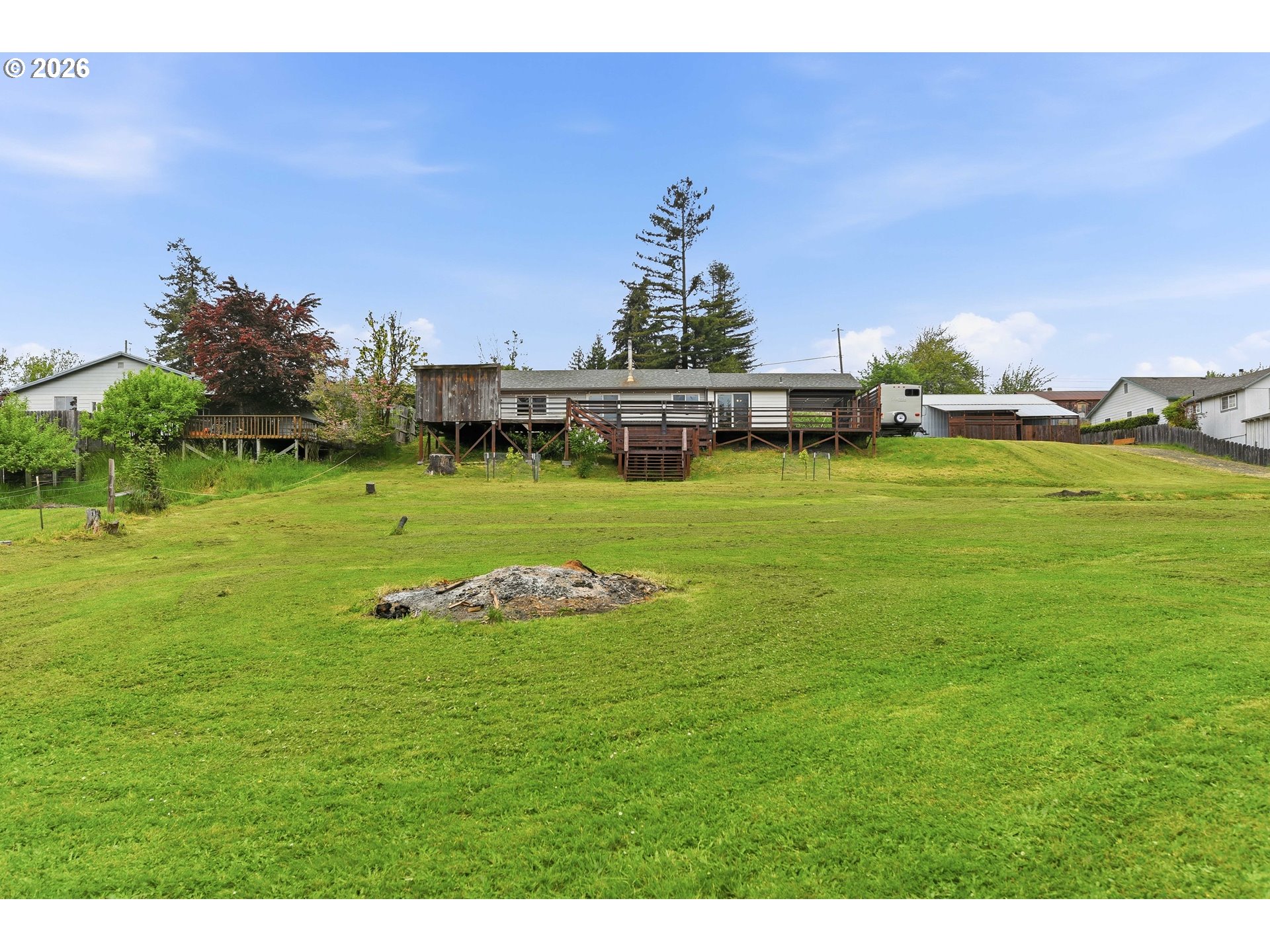 1820 East Cedar Street Myrtle Point, OR 97458 - Photo 28 of 37 Backyard