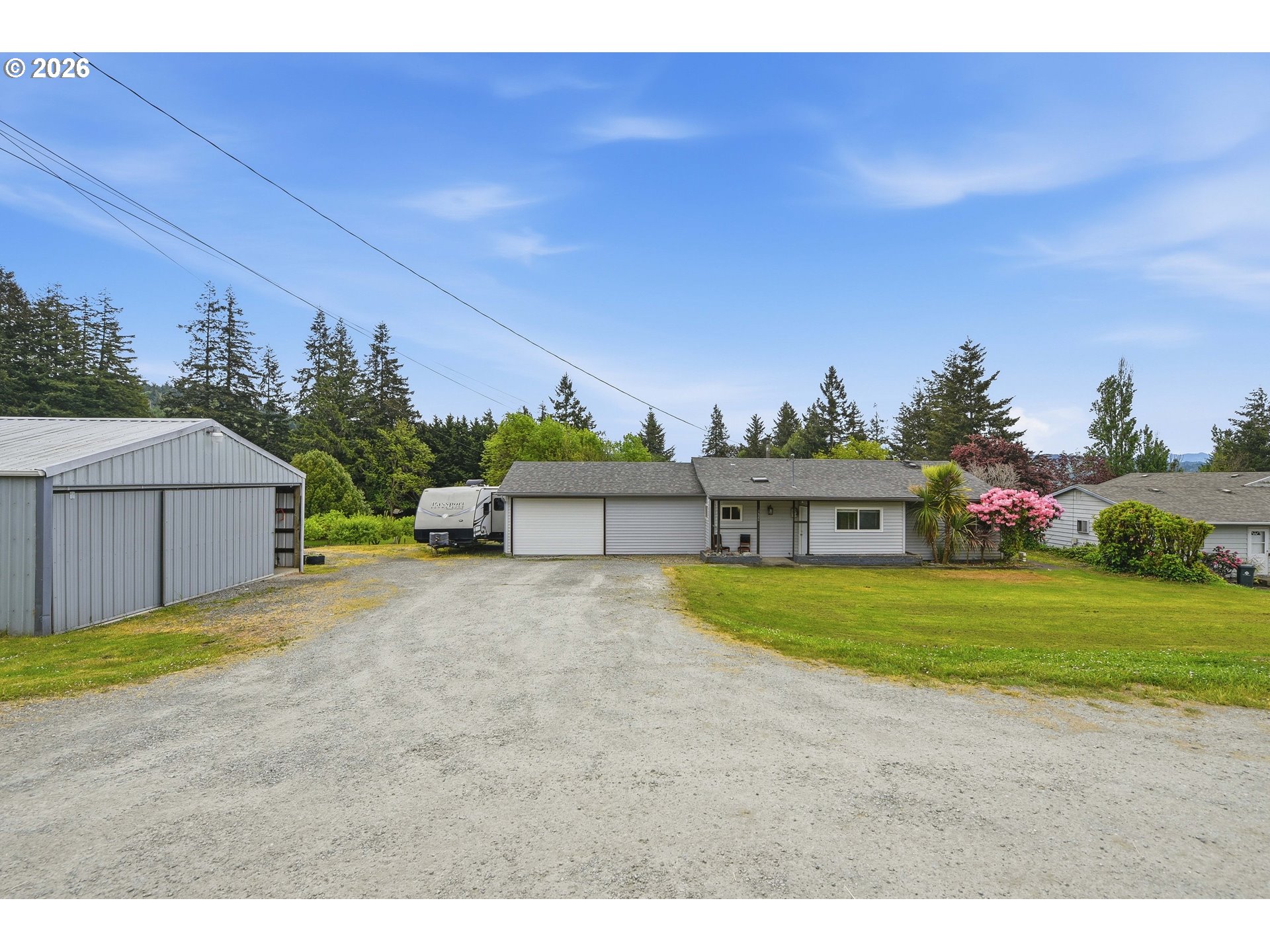 1820 East Cedar Street Myrtle Point, OR 97458 - Photo 33 of 37 Shop