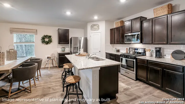 $384,950 | 21042 Gravel Keep, San Antonio, TX 78266