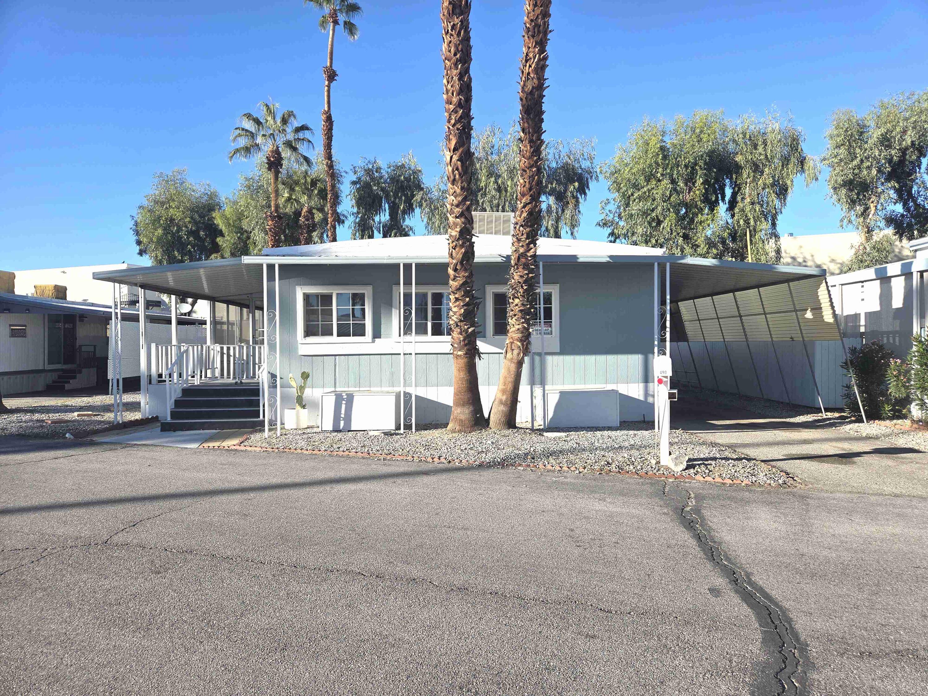 Welcome to 490 Prairie