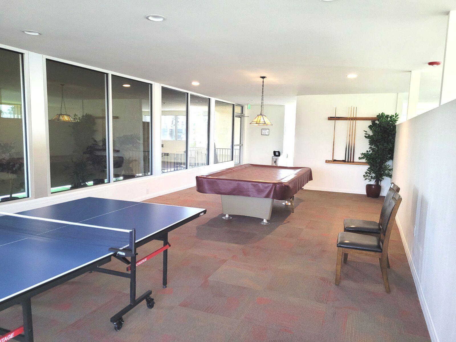 490 Prairie Cathedral City, CA 92234 - Photo 23 of 25 Ping-pong & billiards