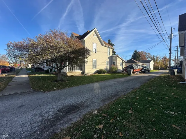 $215,000 | 415 West 5th Street, Rushville, IN 46173