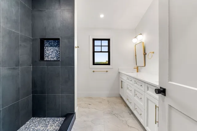 $3,495,000 | 226 Atlantic Street, Gloucester, MA 01930